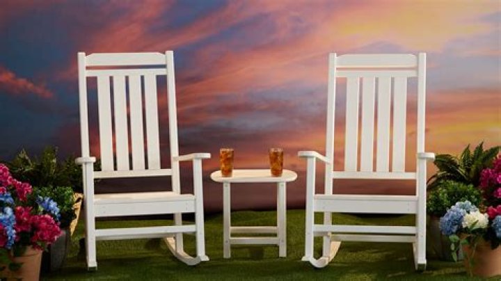 Can Cracker Barrel rocking chairs go outside?