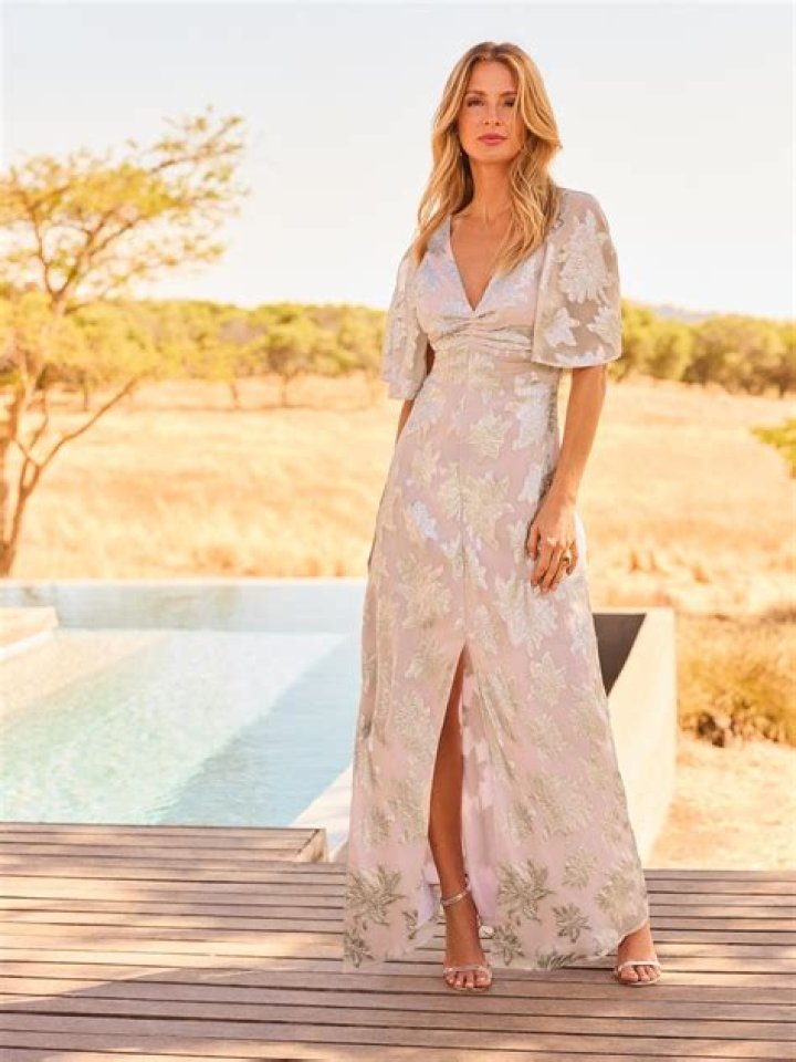 Can I bring a guest to city sports?