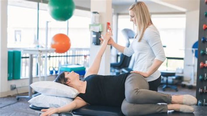 Can you practice physical therapy without a license?