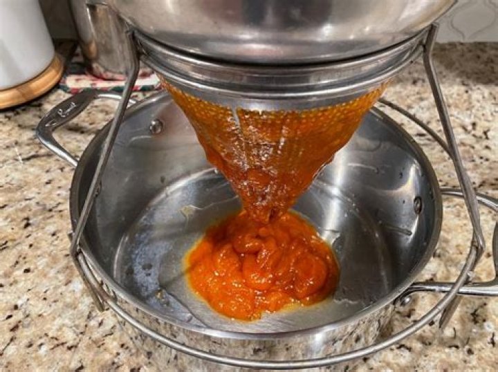 Can you refreeze persimmon pulp?