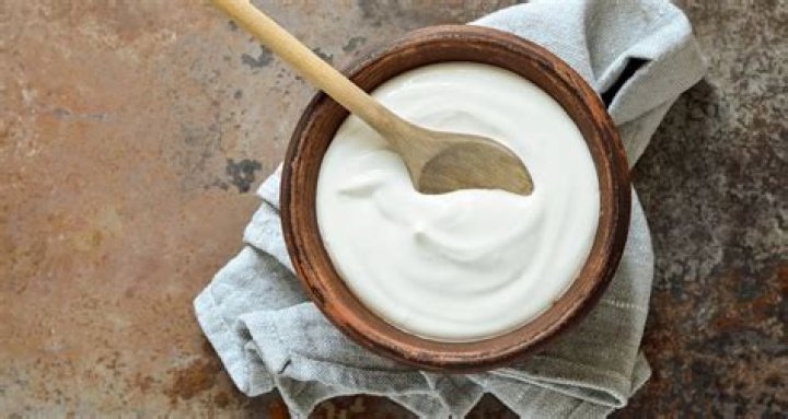 Can you substitute yogurt for oil in baking?