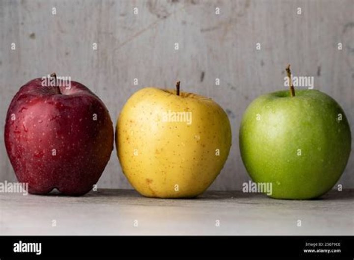 Do apples have red dye?