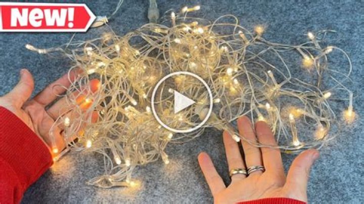 Does goodwill recycle Christmas lights?