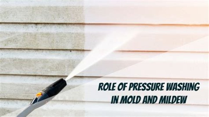 Does pressure washing remove mildew?