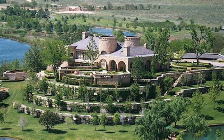 How big is T Boone Pickens ranch?