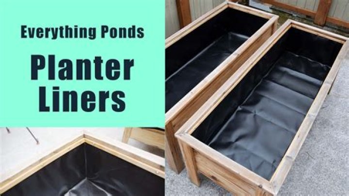 How do you line a planter?