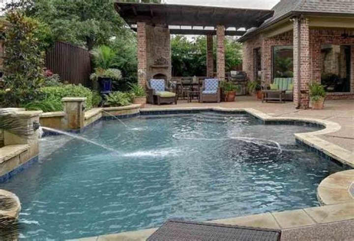 How much does an inground pool cost in Kansas City?