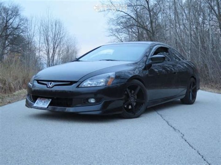 How much does it cost to fill up a 2003 Honda Accord?