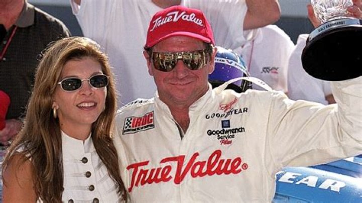 How much is Dale Earnhardt worth?