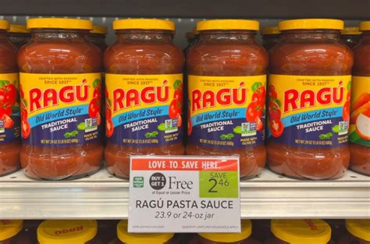How much sodium is in Ragu spaghetti sauce?