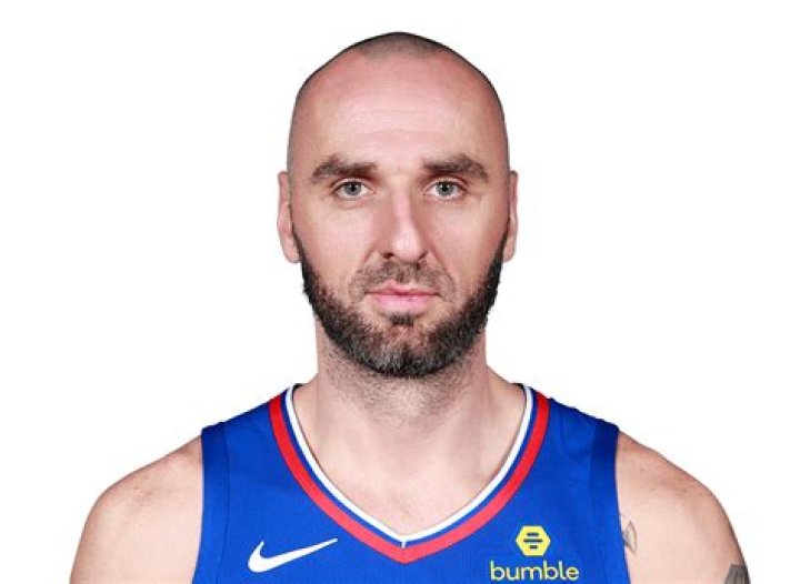 How old is Marcin Gortat?