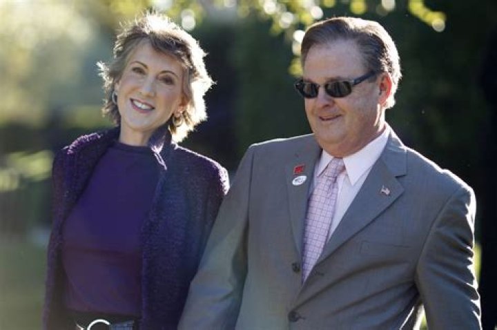 Is Carly Fiorina married?