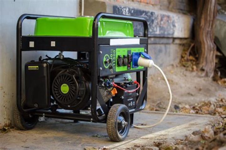 Is it safe to keep a generator in the garage?