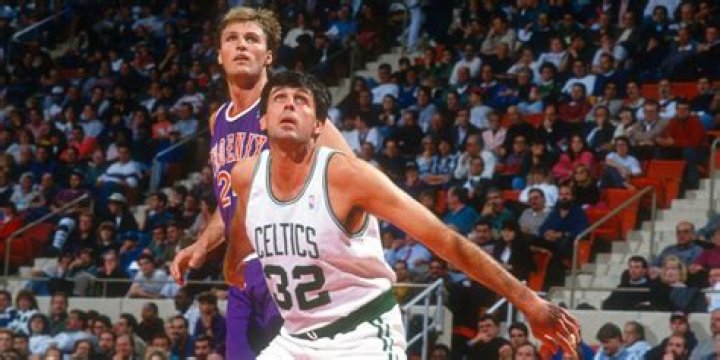 Was Kevin McHale a 6th man?