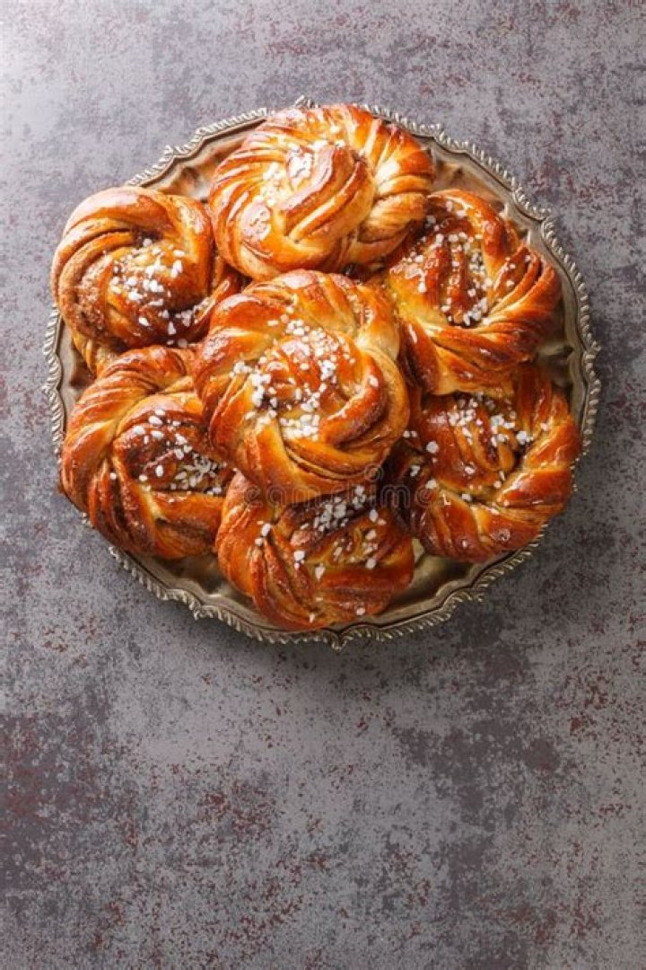 What's in a Swedish pastry?