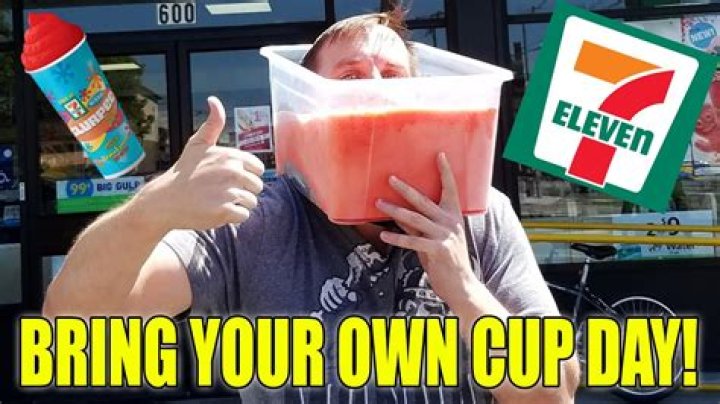 What day can you bring your own cup to 711?