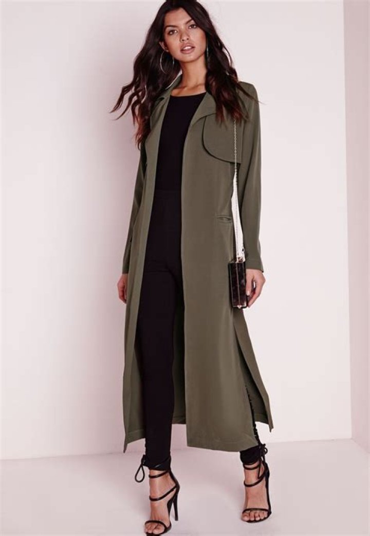 What do you wear with a duster jacket?