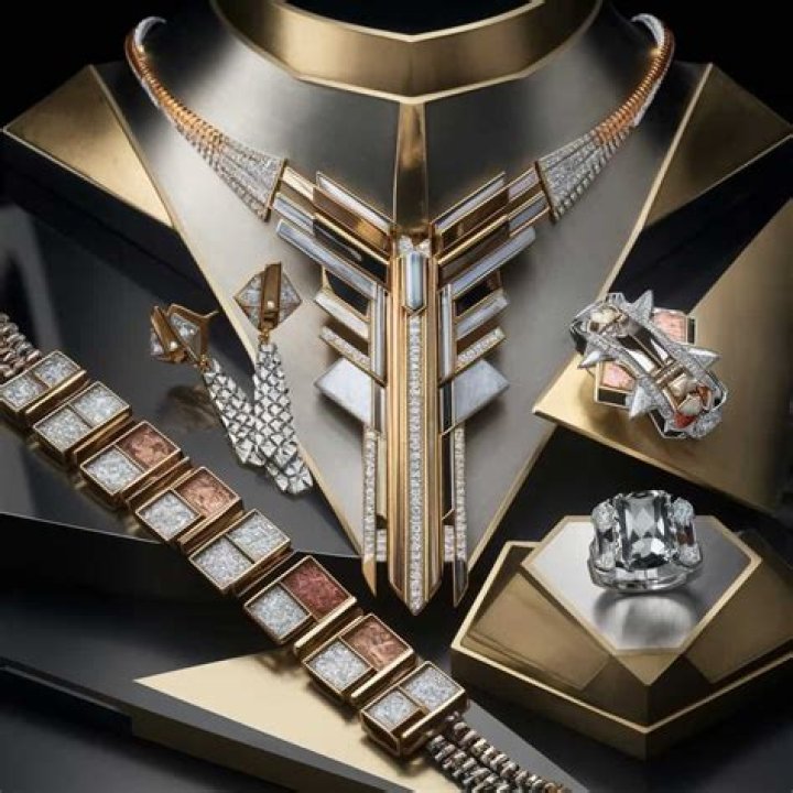 What does art deco look like?