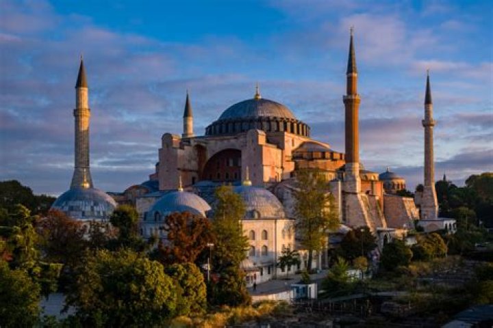 What does Hagia Sophia mean quizlet?