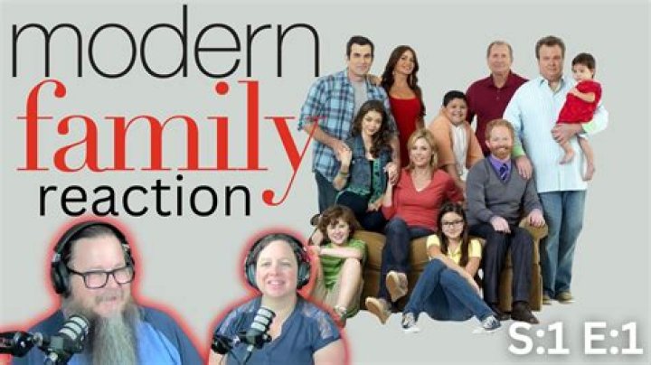 What episode of Modern Family does Jay get Stella?