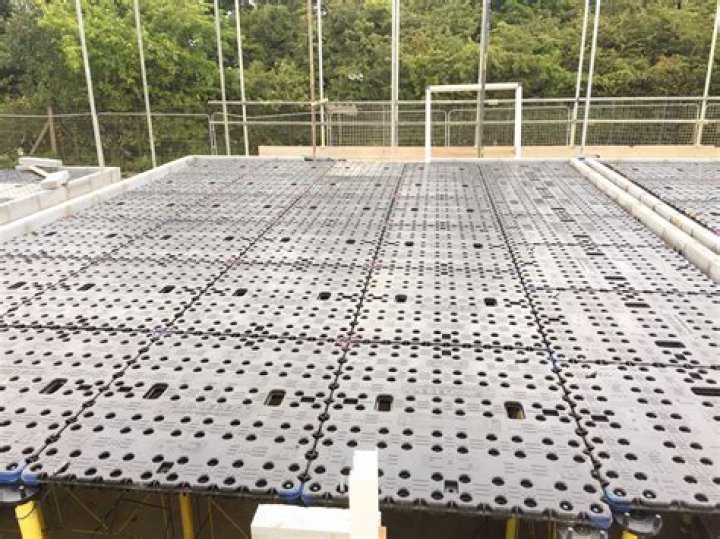 What is a crash deck?