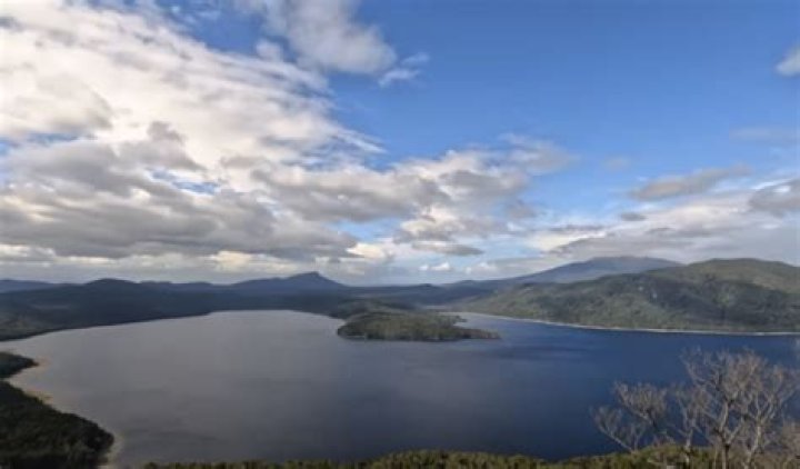 What is the deepest lake in New Zealand?