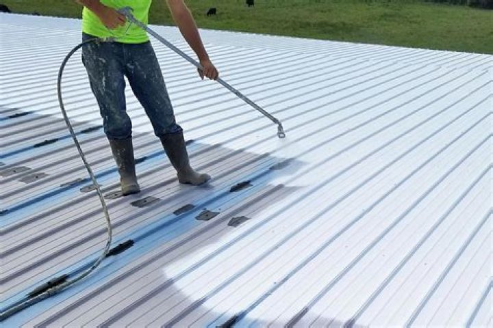 What is the purpose of sealing asphalt?