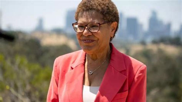 Who is the mayor of Los Angeles County?