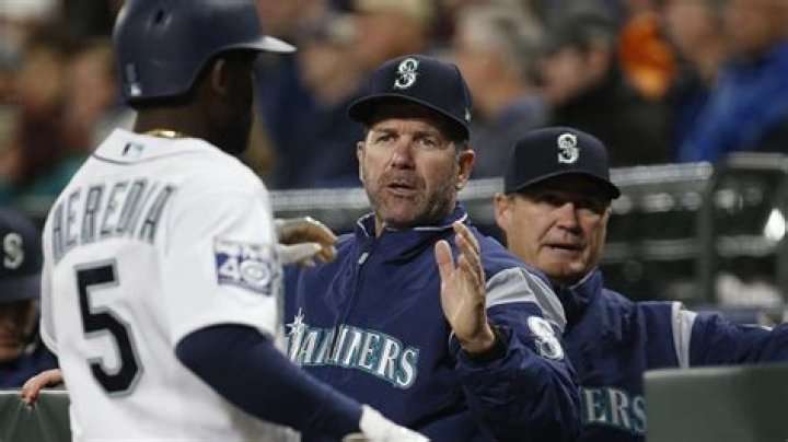 Who is the Seattle Mariners hitting coach?