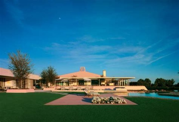 Who owned sunnylands?