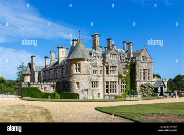 Who owns the Beaulieu estate?
